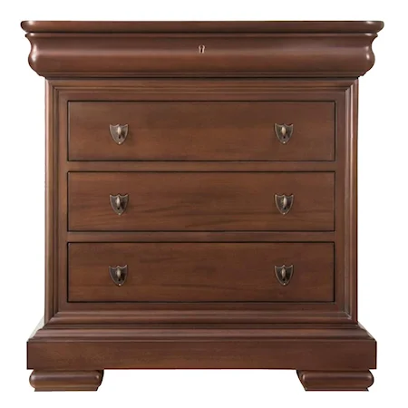 Traditional 3 Drawer Nightstand